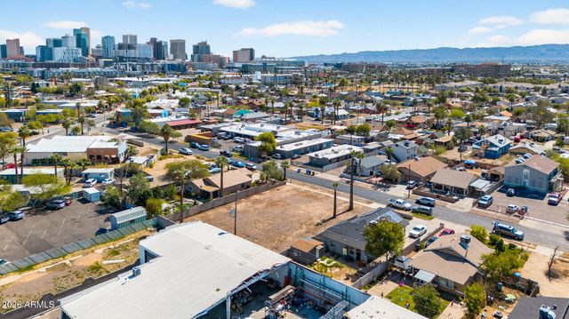 1244 W PIERCE Street -, Phoenix, AZ 85007