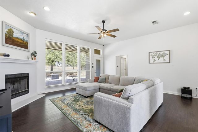 1541 County Road 318, Glen Rose, TX 76043