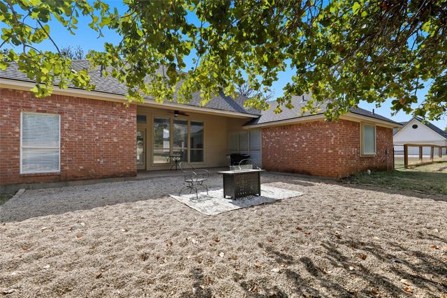 1541 County Road 318, Glen Rose, TX 76043