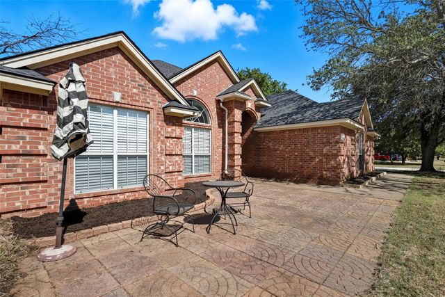 1541 County Road 318, Glen Rose, TX 76043