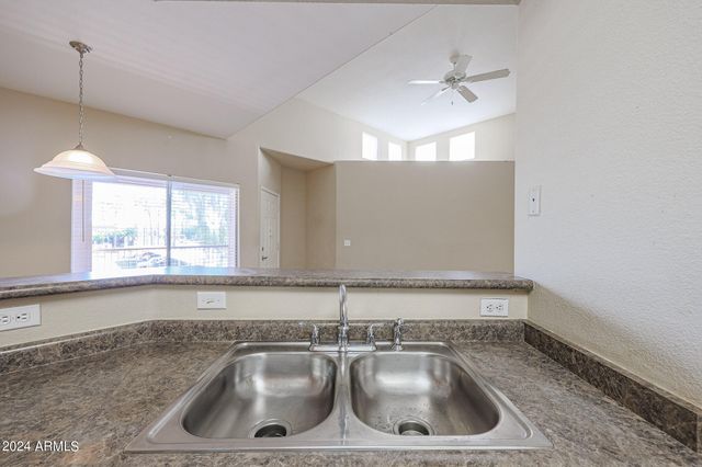 17017 N 12TH Street 2008, Phoenix, AZ 85022