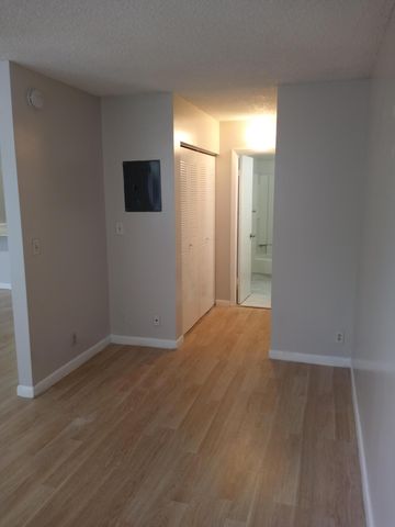 2771 Riverside Drive 210-a, Coral Springs, FL 33065