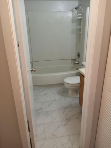 2771 Riverside Drive 210-a, Coral Springs, FL 33065