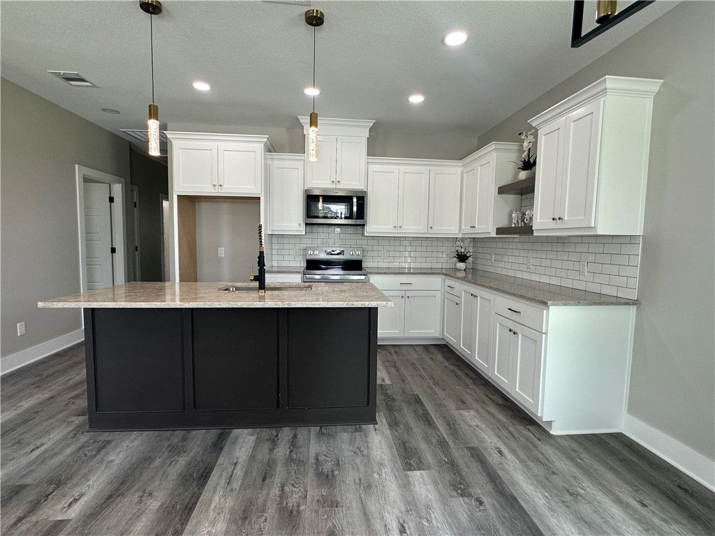 1514 DANSBY Street, Bryan, TX 77803 — photo 2