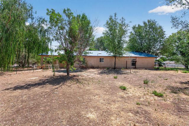 21 Shadow View Road, Los Lunas, NM 87031