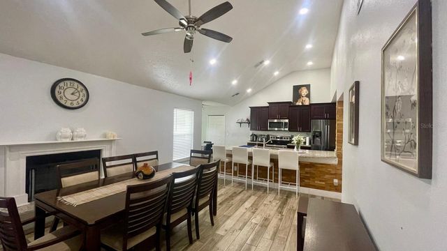 1044 NIN STREET, Orlando, FL 32835