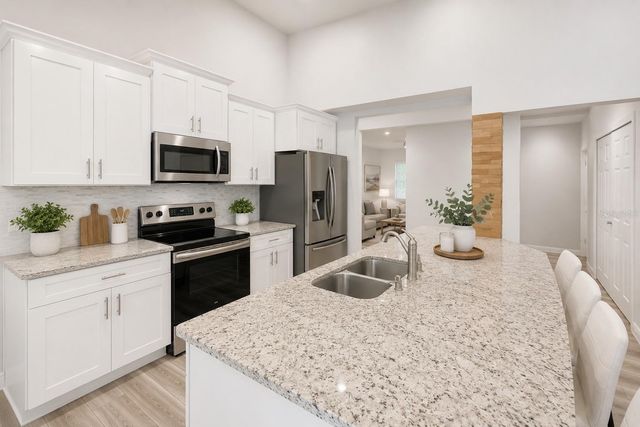 1044 NIN STREET, Orlando, FL 32835