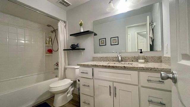 1044 NIN STREET, Orlando, FL 32835