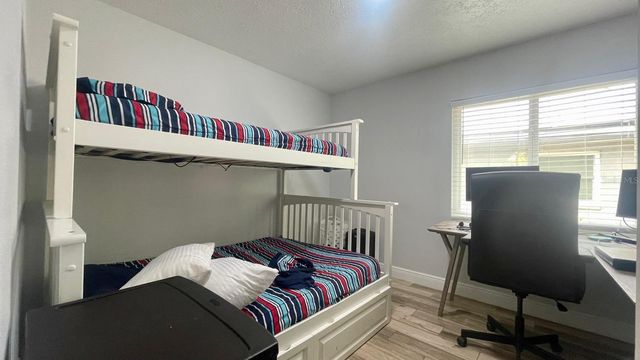 1044 NIN STREET, Orlando, FL 32835