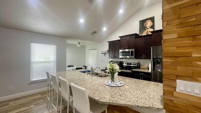 1044 NIN STREET, Orlando, FL 32835