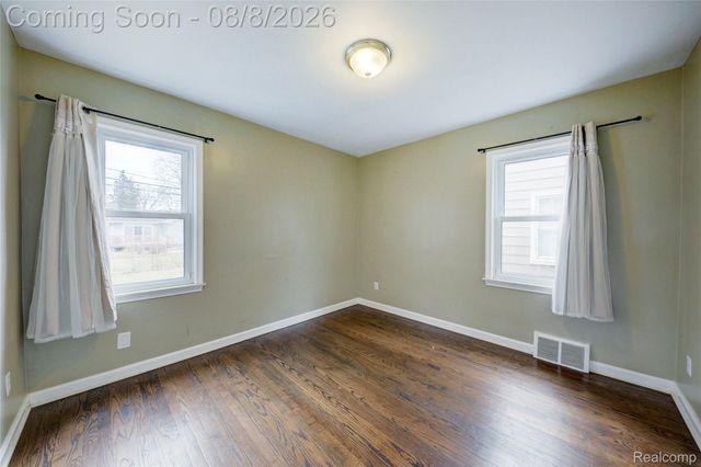 415 S Campbell Road, Royal Oak, MI 48067