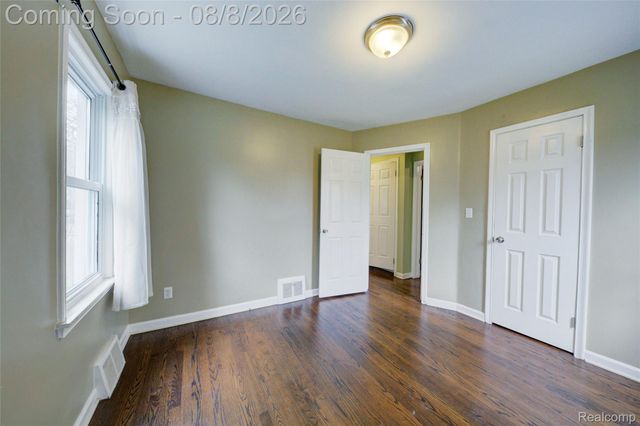 415 S Campbell Road, Royal Oak, MI 48067