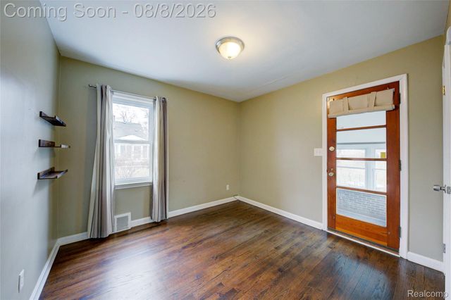 415 S Campbell Road, Royal Oak, MI 48067