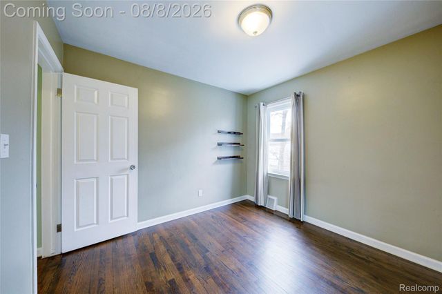 415 S Campbell Road, Royal Oak, MI 48067