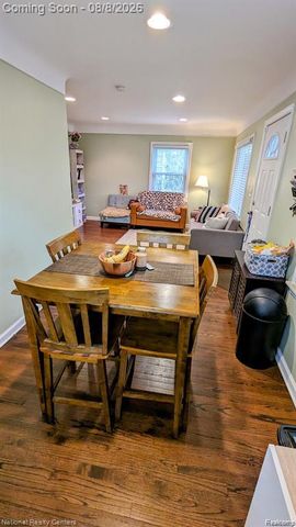 415 S Campbell Road, Royal Oak, MI 48067