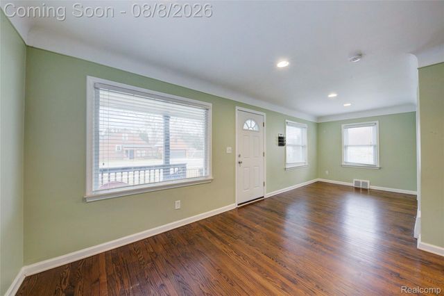 415 S Campbell Road, Royal Oak, MI 48067