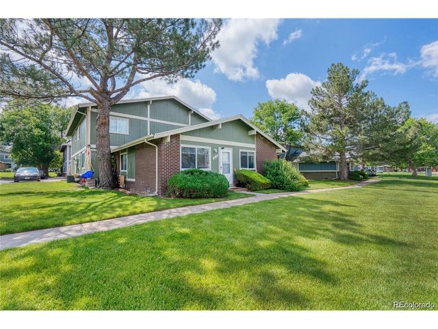 1216 S Uvalda St, Aurora, CO 80012