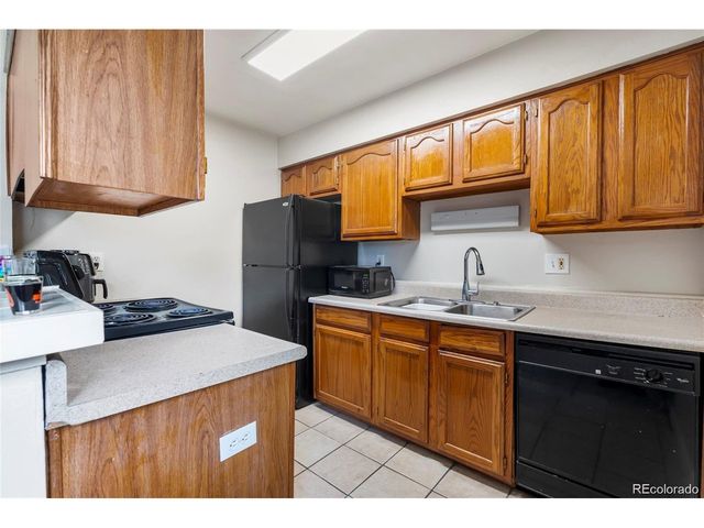 1216 S Uvalda St, Aurora, CO 80012