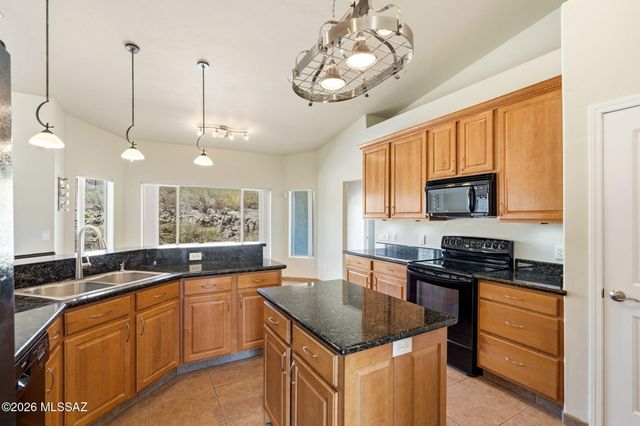 17950 S Sonoita Highway, Vail, AZ 85641