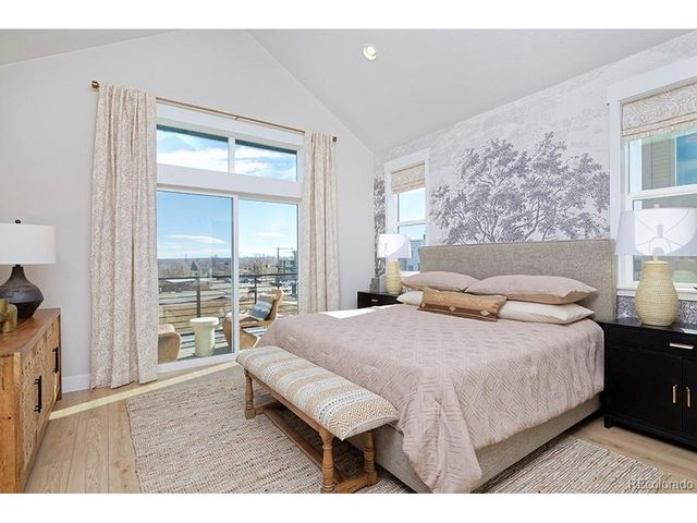 2876 S Machebeuf, Denver, CO 80236