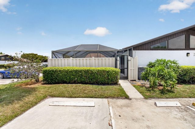 9879 Boca Gardens Trail A, Boca Raton, FL 33496