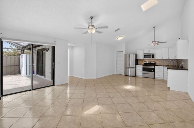 9879 Boca Gardens Trail A, Boca Raton, FL 33496