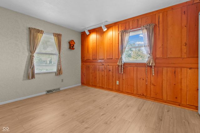 4025 Senour Road, Indianapolis, IN 46239
