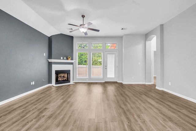 14320 N Summerchase Circle, Willis, TX 77318