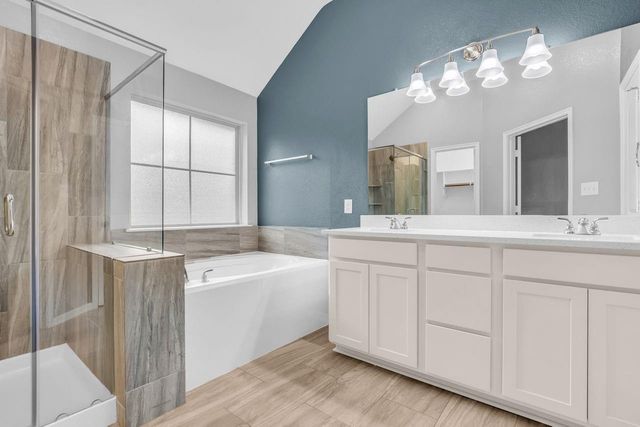 14320 N Summerchase Circle, Willis, TX 77318