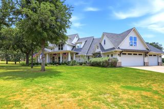 533 S Sugartree Drive, Lipan, TX 76462