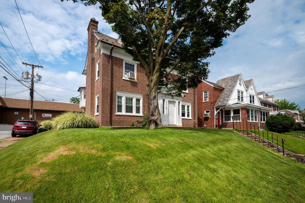 2401 N BROOM ST, WILMINGTON, DE 19802 — photo 4