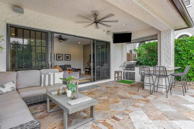 9551 Ginger Court, Parkland, FL 33076