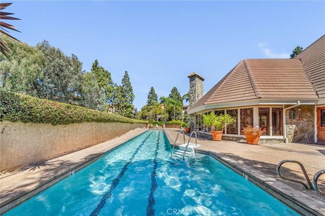 2559 Plaza Del Amo 202, Torrance, CA 90503