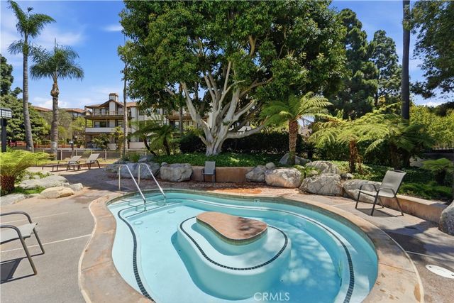 2559 Plaza Del Amo 202, Torrance, CA 90503