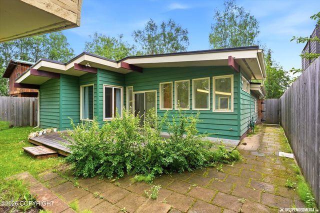 3601 Knik Avenue, Anchorage, AK 99517