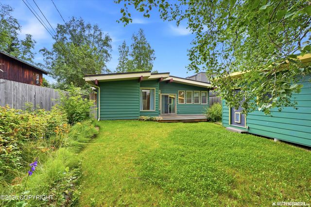 3601 Knik Avenue, Anchorage, AK 99517