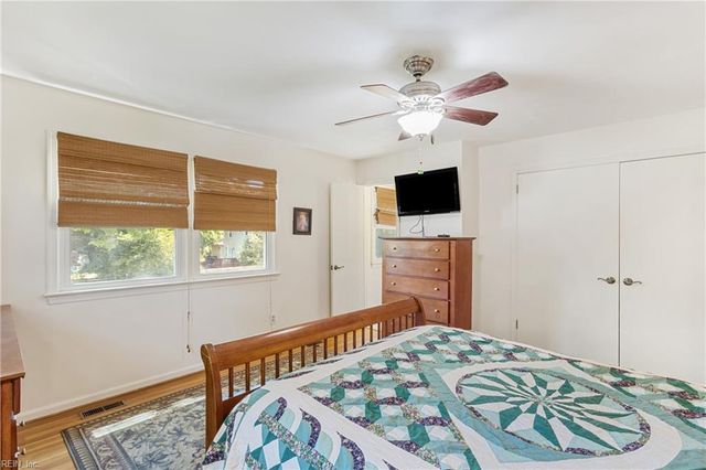 380 Belgrave RD, Newport News, VA 23602