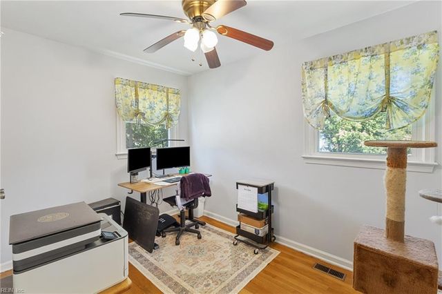 380 Belgrave RD, Newport News, VA 23602