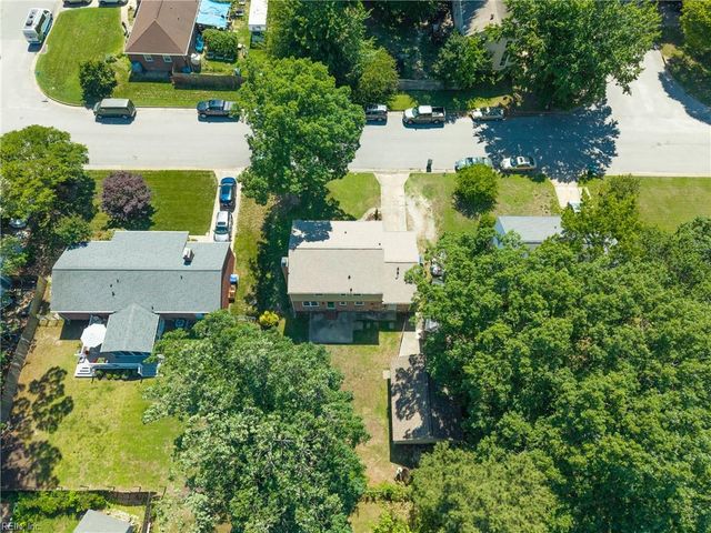 380 Belgrave RD, Newport News, VA 23602