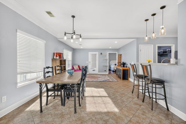 8710 Gauphin Pl, Nashville, TN 37211