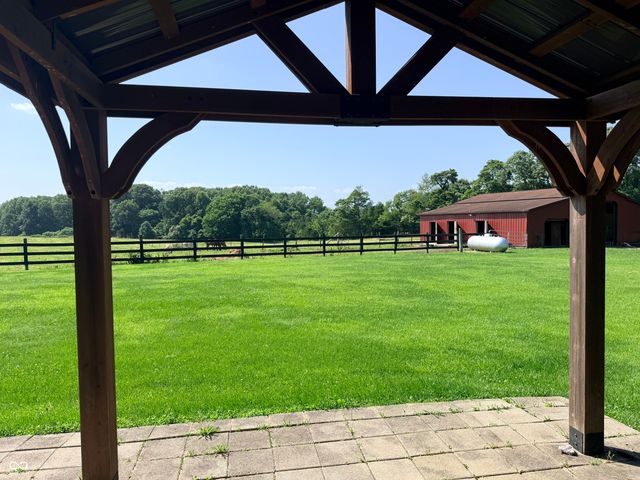 7656 S Becks Grove Road, Freetown, IN 47235