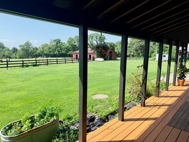 7656 S Becks Grove Road, Freetown, IN 47235