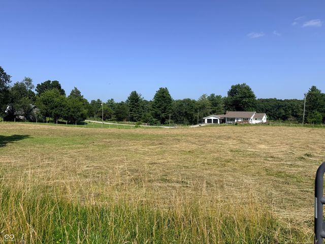 7656 S Becks Grove Road, Freetown, IN 47235