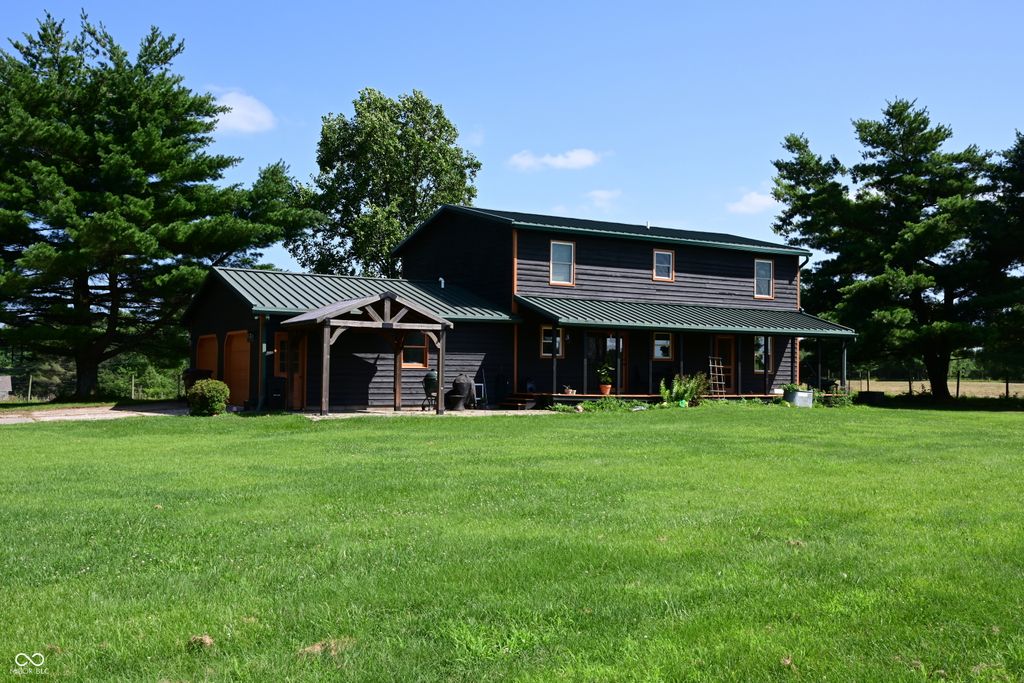7656 S Becks Grove Road, Freetown, IN 47235