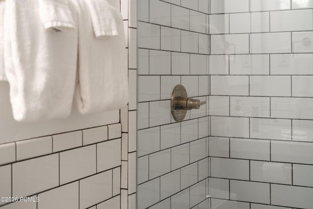 1677 Captain Molly Drive 221, Park City, UT 84060