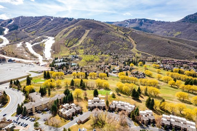 1677 Captain Molly Drive 221, Park City, UT 84060