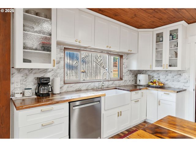 106 PATTEE Rd, Chehalis, WA 98532