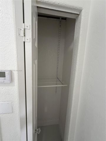 16242 SW 42nd Ter 0, Miami, FL 33185