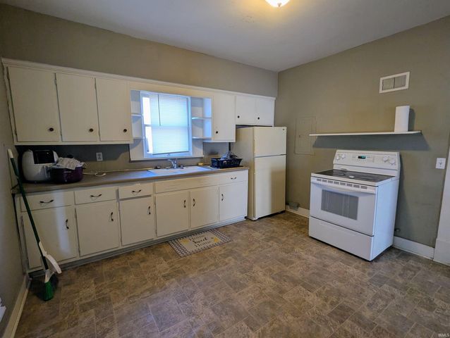 920 W 5Th Street, Marion, IN 46953