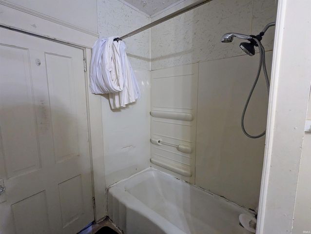 920 W 5Th Street, Marion, IN 46953